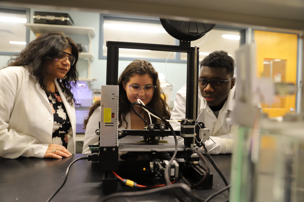 Syracuse Engineering & Computer Science tweet media