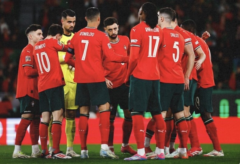 Seleção portuguesa-Español tweet media