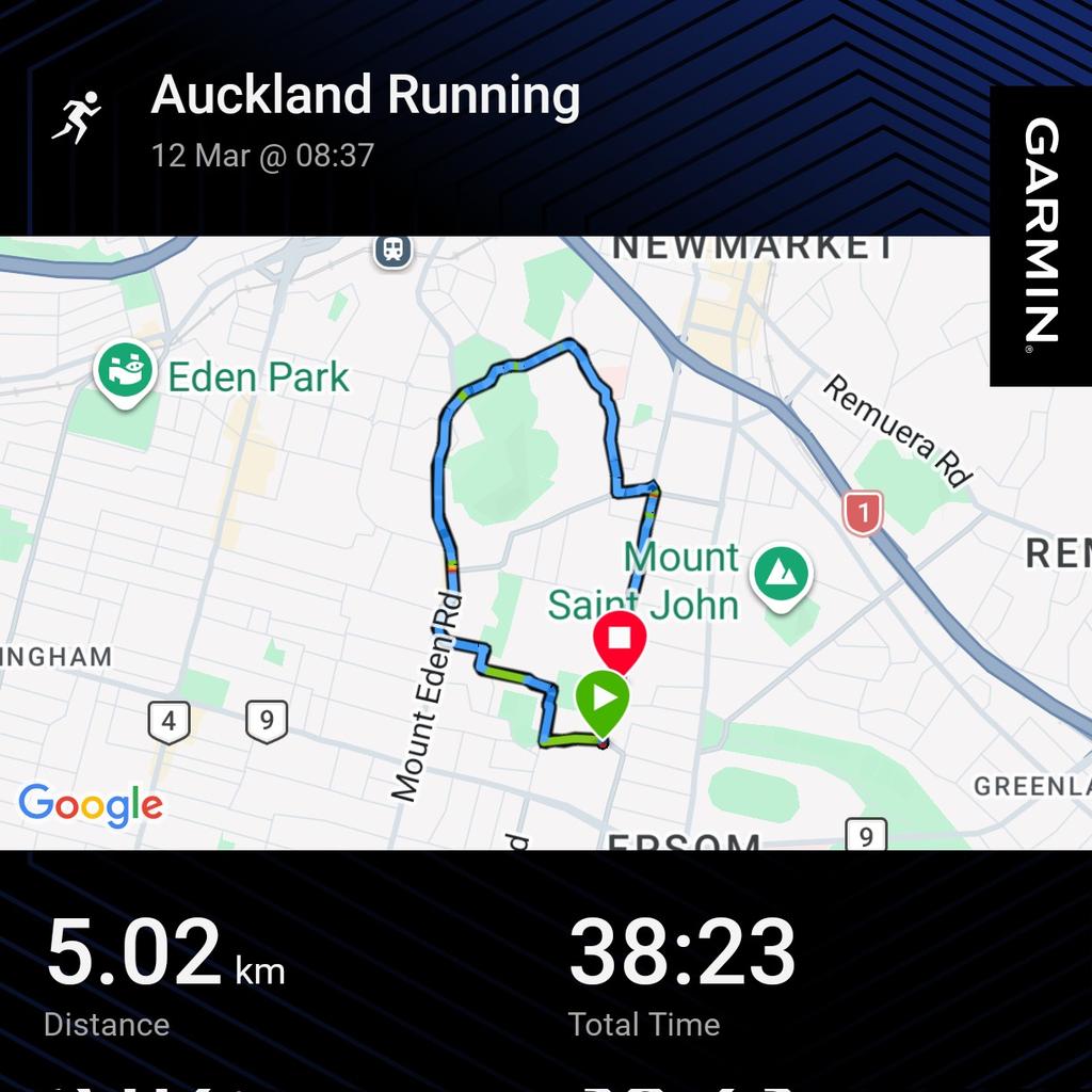 Morning jog towards Mt Eden 🌄
Cool air, quiet streets, perfect start to the day.
晨跑前往伊甸山 🌄
空气清新，街道安静，一天美好的开始。
Joging pagi ke arah Mt Eden 🌄
Udara segar, jalan tenang, permulaan hari yang sempurna.
#digitalnomadlife #garmin #beatyesterday