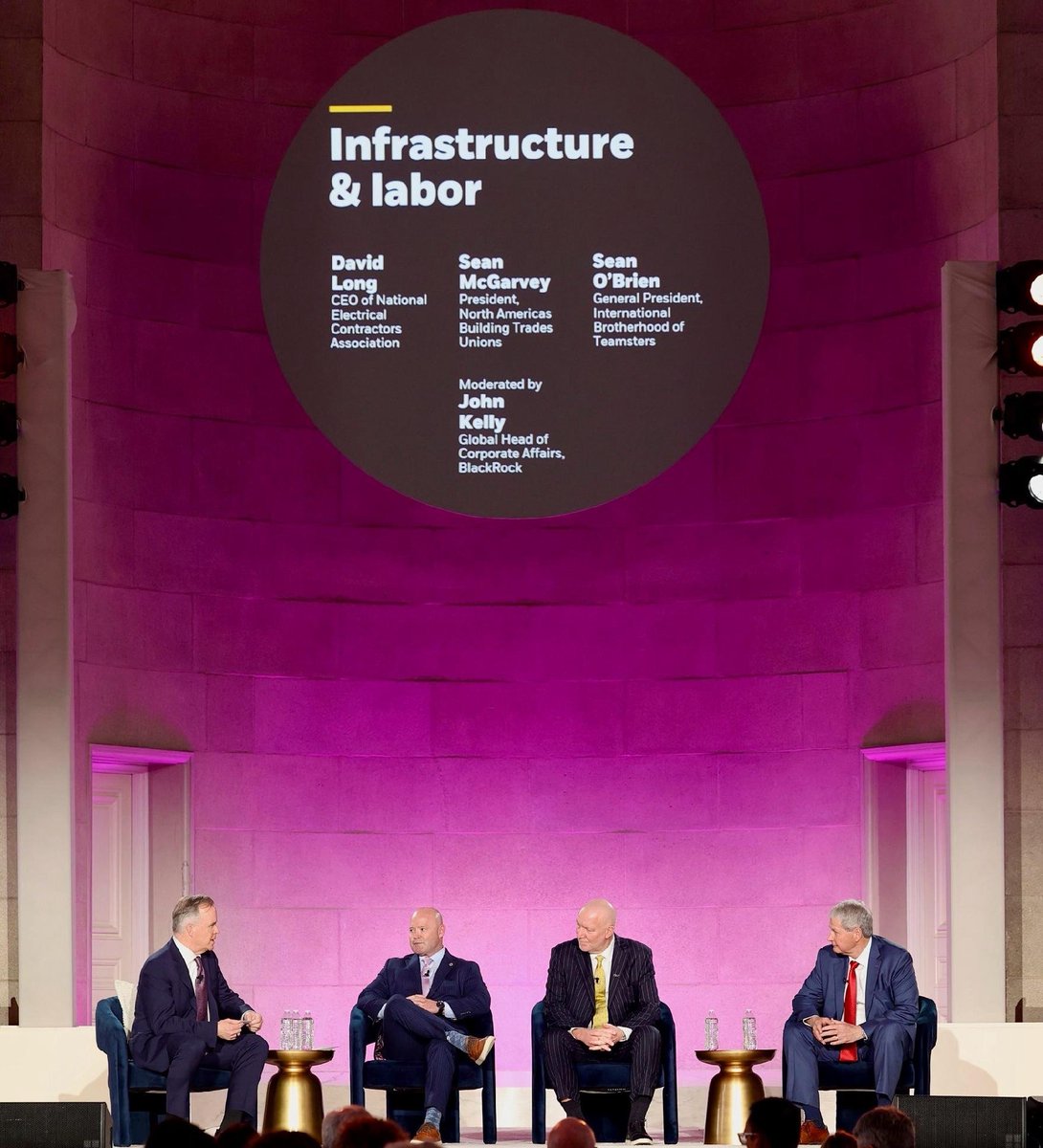 BlackRock tweet media