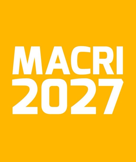 YO NO DIGO Q MM SEA EL SUPER PRESIDENTE IMPOLUTO NI Q SEA EL MEJOR O PEOR DE LA HISTORIA. TUVO ACIERTOS Y DESACIERTOS PERO VIENDO TODO LO Q NOS RODEA EN CUANTO A POLITICOS, MACRI ES UN IDOLO Q MERECE LLEVAR LAS RIENDAS DE ESTE QUILOMBO. ES LA ULTIMA ESPERANZA DE LA GENTE DE BIEN