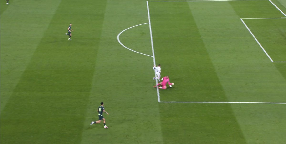 Futbol de Inglaterra tweet media