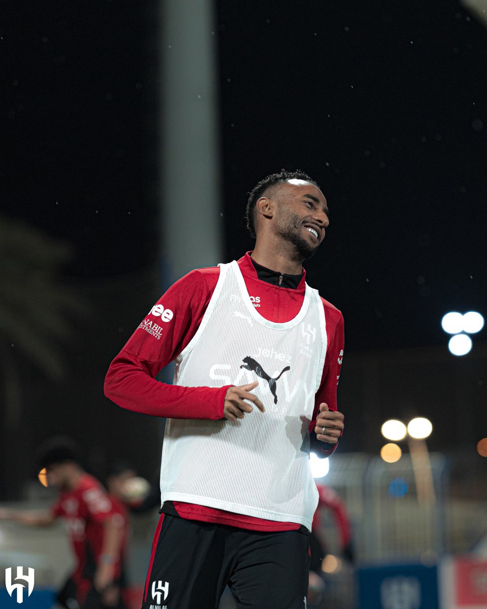 ابتسامة الأربعاء 😃💙