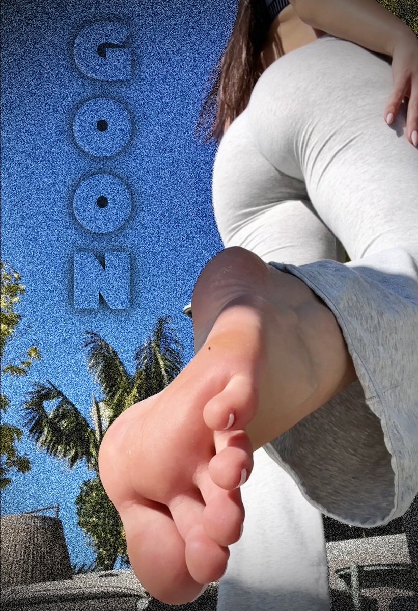 Michelle After Dark tweet media