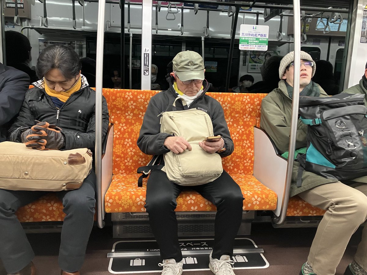 グラハム-トーマス tweet media