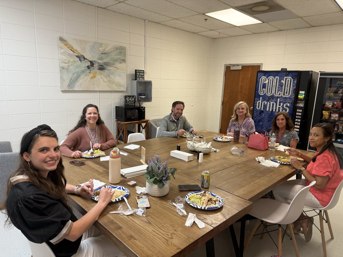 Still Elementary tweet media