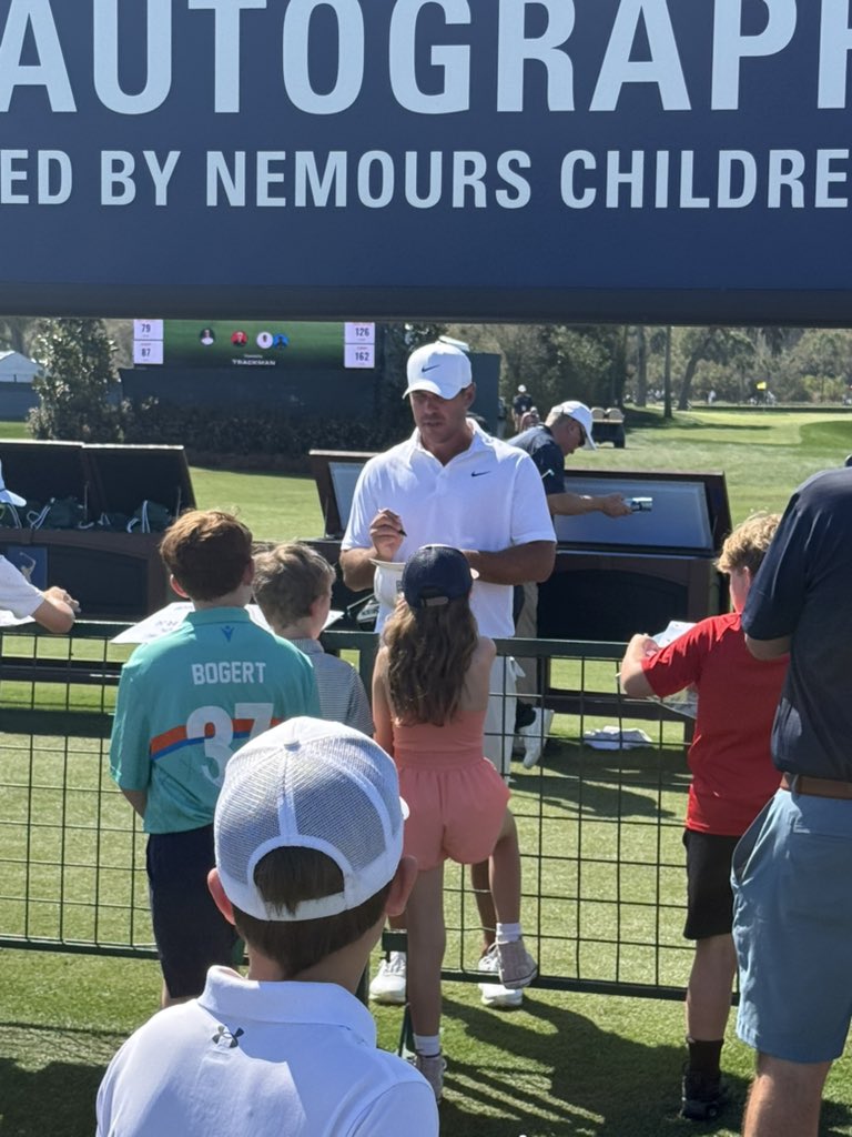 Brandon Evans tweet media