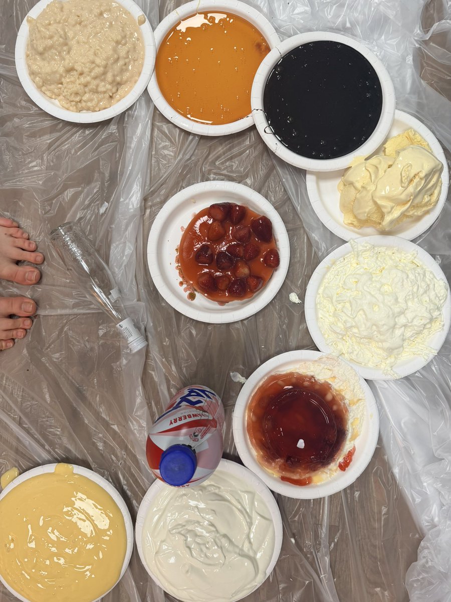 itsrubyscarlett's tweet photo. We got messy 🫟 https://t.co/7izHcGF8Qa