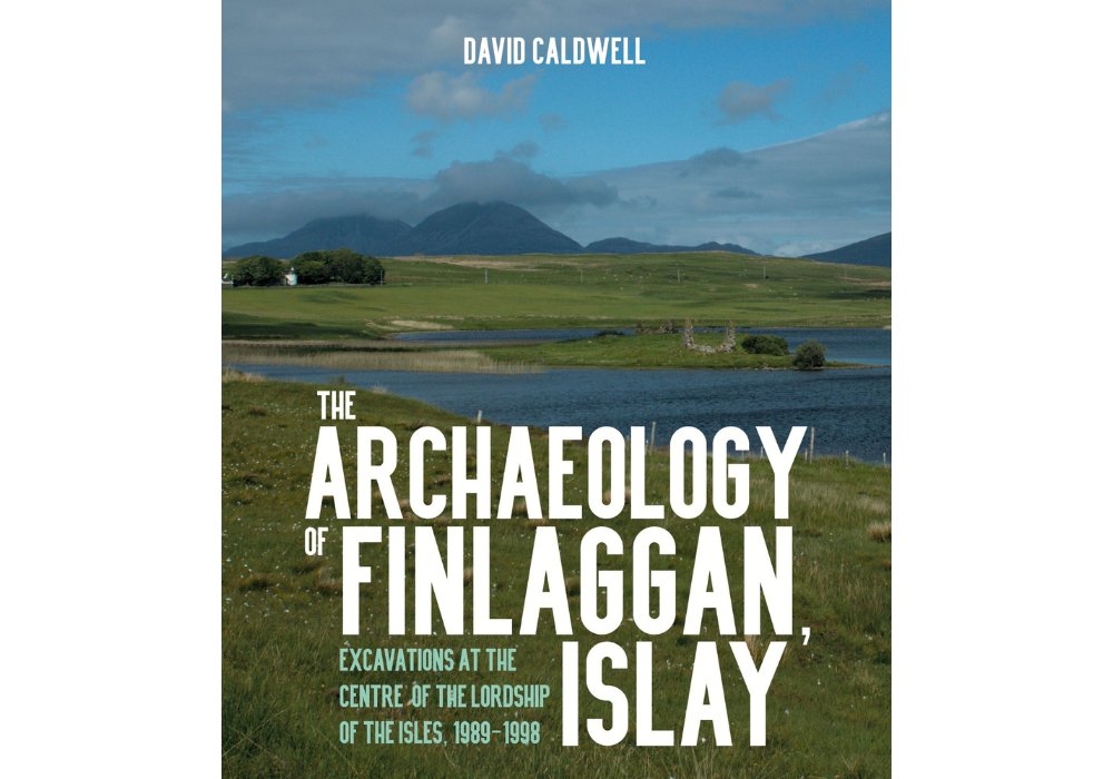 Publication de : The Archaeology of Finlaggan, Islay. Excavations at the Centre of the Lordship of the Isles, 1989–1998, dir. D. Caldwell dlvr.it/TRRCC3