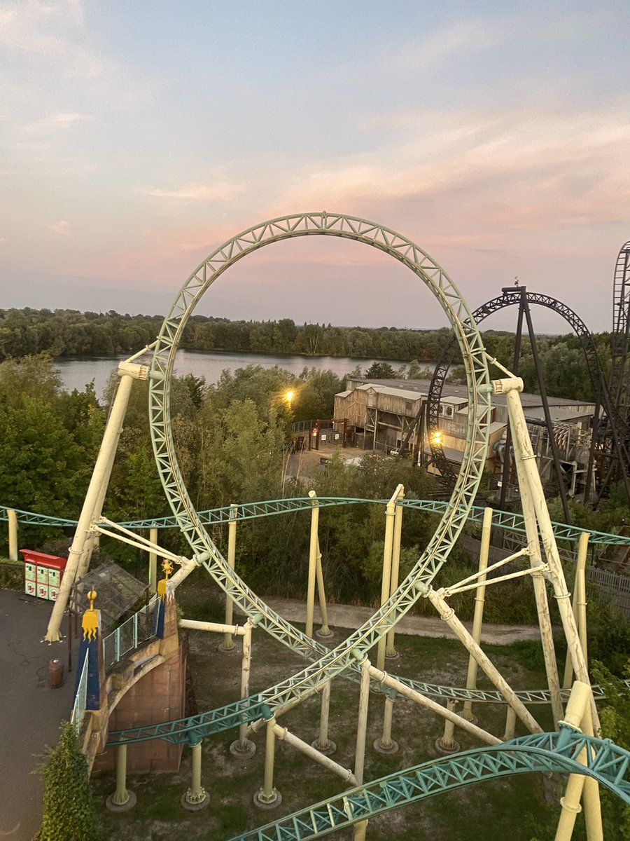isaackirrage's tweet photo. Throwback to last year when I climbed The Swarm and Colossus. 

Some amazing views of the coasters from the top. 

Hoping to do Hyperia sometime this year.

Extremely glad that closed season is very nearly over. 😎
@THORPEPARK #themepark #thorpepark https://t.co/vNg6m8LsiN