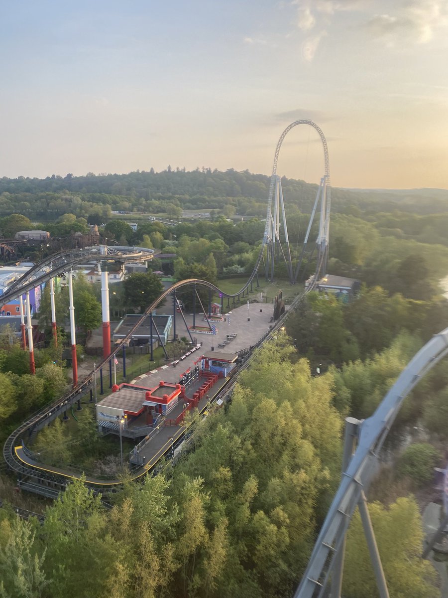 isaackirrage's tweet photo. Throwback to last year when I climbed The Swarm and Colossus. 

Some amazing views of the coasters from the top. 

Hoping to do Hyperia sometime this year.

Extremely glad that closed season is very nearly over. 😎
@THORPEPARK #themepark #thorpepark https://t.co/vNg6m8LsiN