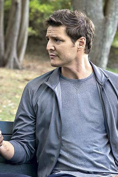 I’m completely down for clean shaven Pedro like his Dave York era!