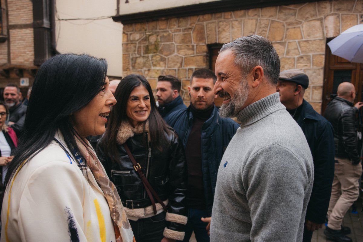Parada en el Condado de Treviño, en la provincia de Burgos. Ni un rincón de Castilla sin visitar. #Treviño
