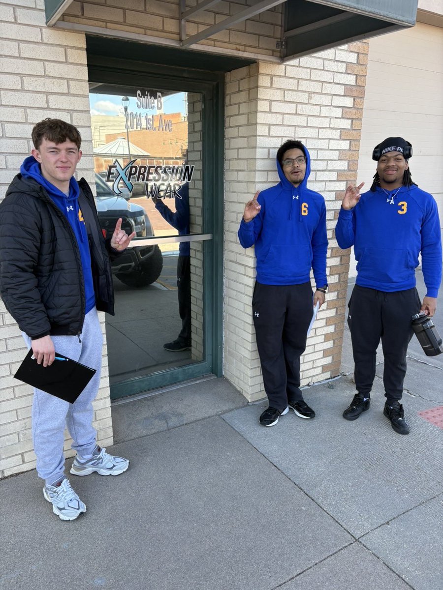 Carson Murphy tweet media