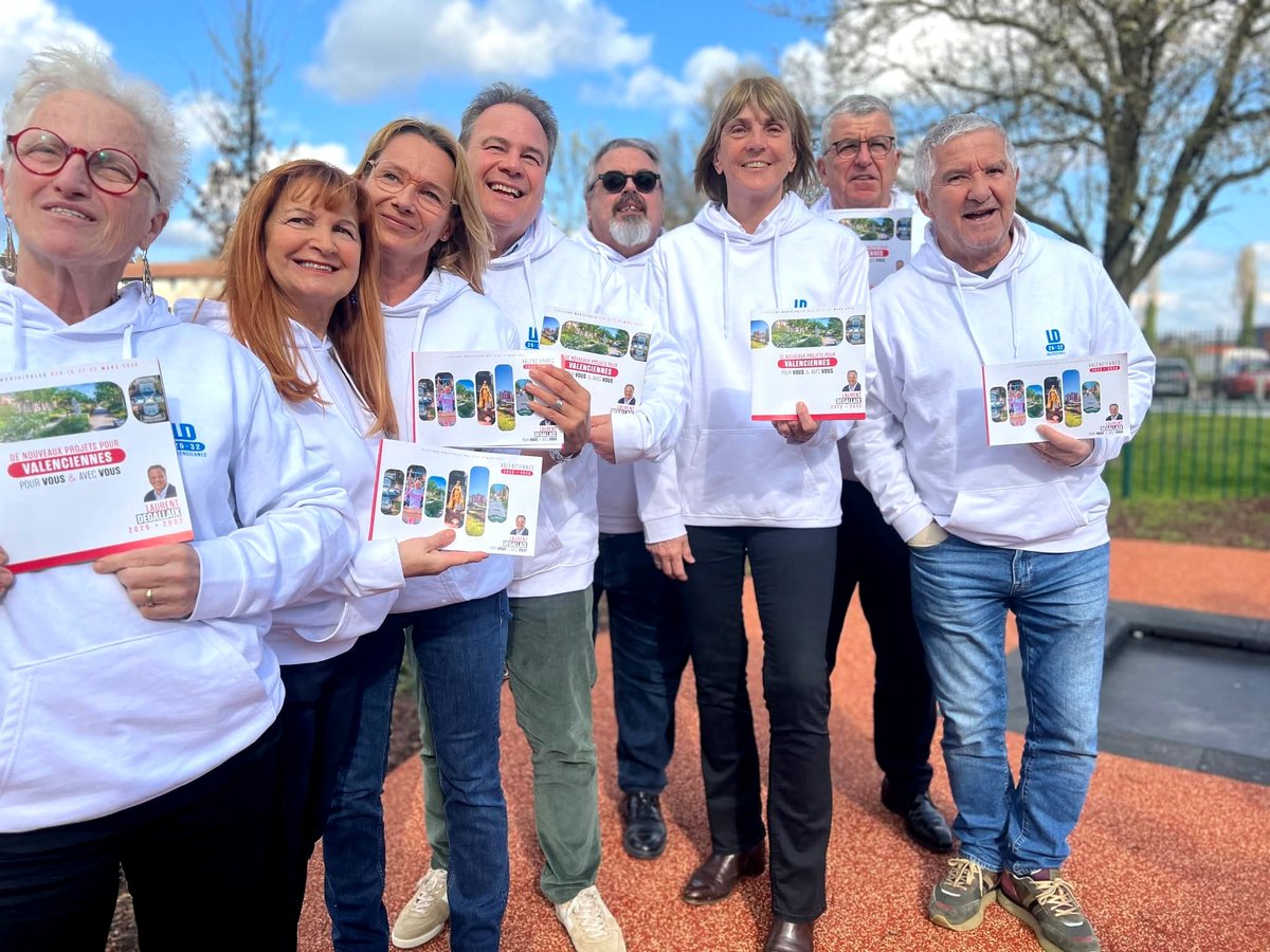 valevals9's tweet photo. ✨ Une équipe enthousiaste, un bilan crédible, un chef de file engagé et déterminé, et un programme ambitieux 
🌼 𝐏𝐨𝐮𝐫 𝐕𝐨𝐮𝐬 🌼
💛 Des moments partagés, pendant six années et encore ces jours-ci, avec les Valenciennois 
🌼 𝐀𝐯𝐞𝐜 𝐕𝐨𝐮𝐬 🌼
⭐🗳️ A dimanche ! 🇫🇷 https://t.co/RiILPS1aUX