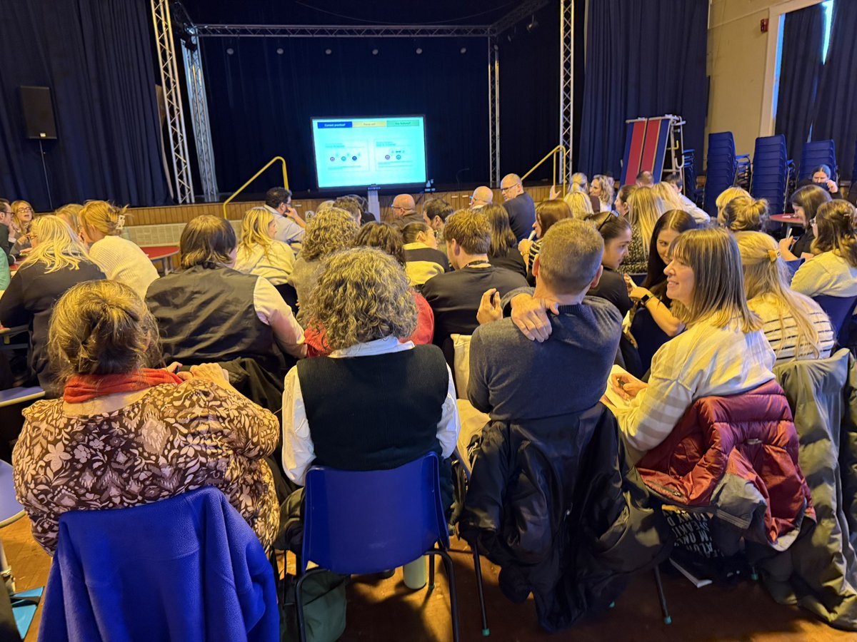 Bruce Robertson tweet media