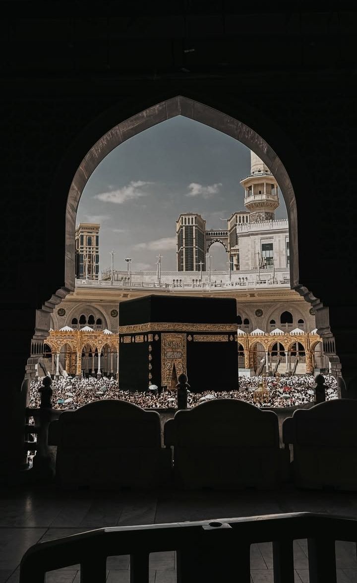 e s y â n tweet media