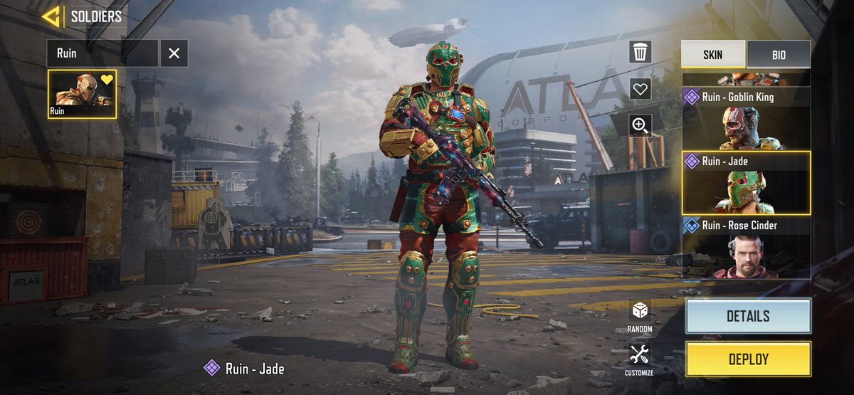 SamhainFox's tweet photo. @4KSTUDD @PlayCODMobile What a loser crying wolf?! Ha, you ain’t OG or got anything rare https://t.co/nDFR2AixlJ