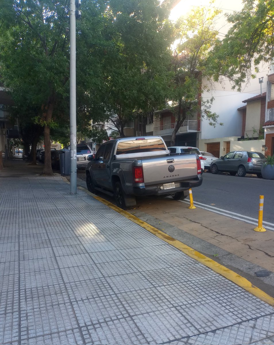Boludos con Amarok tweet media