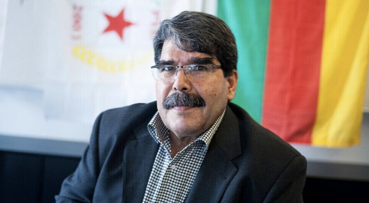 Cihê Te Bihûşt e
Rêya Te Vekiriye
Doza Te Kurdî ye
Welatê Te Kurdistan e..

 #SalihMuslim