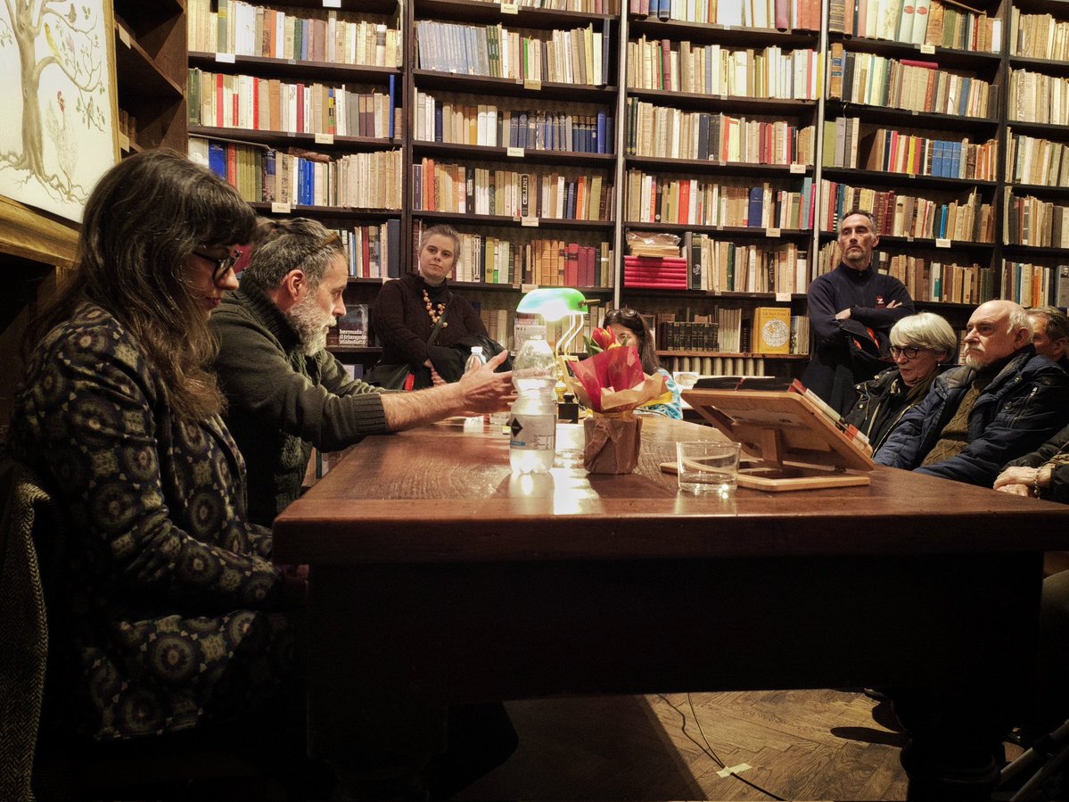 📚 Anita... anima cara, anima viva. Ti ho conosciuta più di dieci anni fa. Da allora ti ho sempre portata con me. 
Oggi, 11 marzo, alla Libreria Umberto Saba, Riccardo Cepach ha presentato il libro "... e vivere, dopo tanto, come volevo. #AnitaPittoni" di #GioiaBattista.