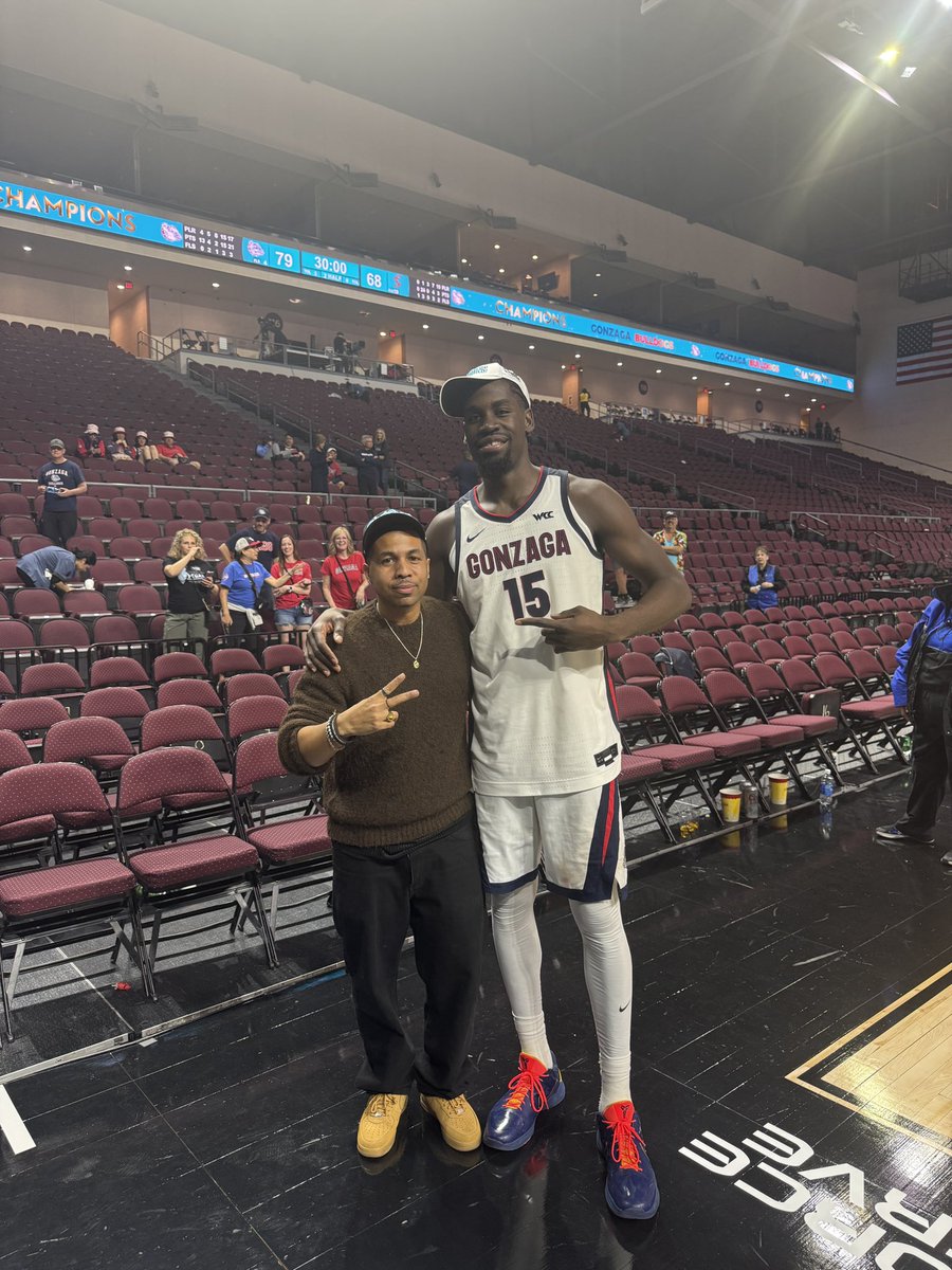 KevinROMAR tweet media