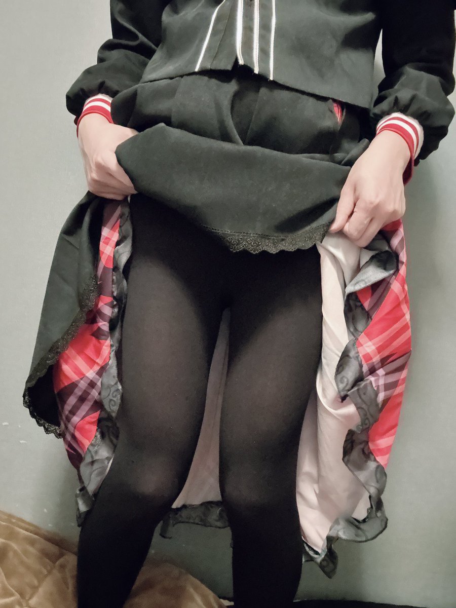 N1n0s3's tweet photo. #男娘 #JK #伪娘 #腿子
見たい？ https://t.co/IgqTowR4a0
