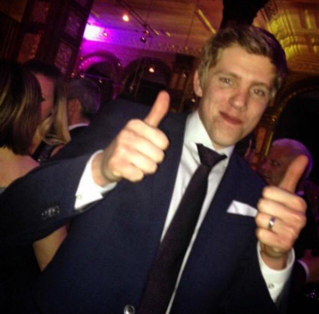 lau ˚ʚ♡ɞ˚ thick (sometimes) tweet media