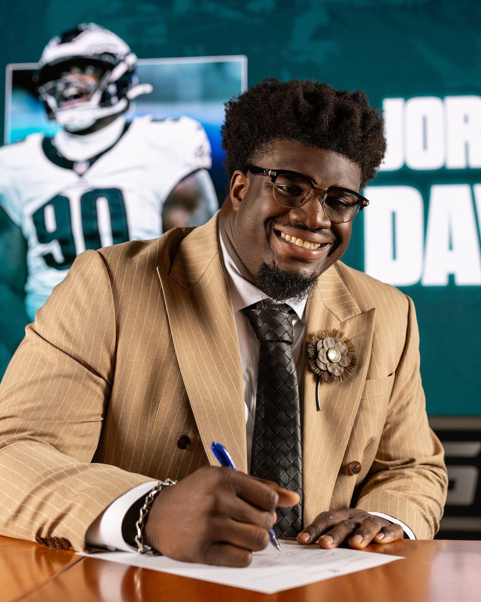 Philadelphia Eagles tweet media