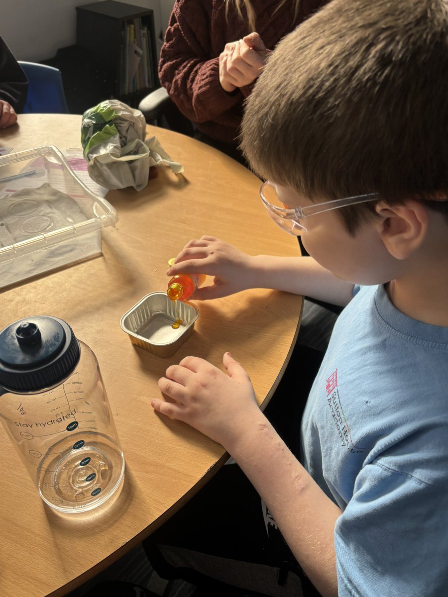 Sutton House Academy tweet media