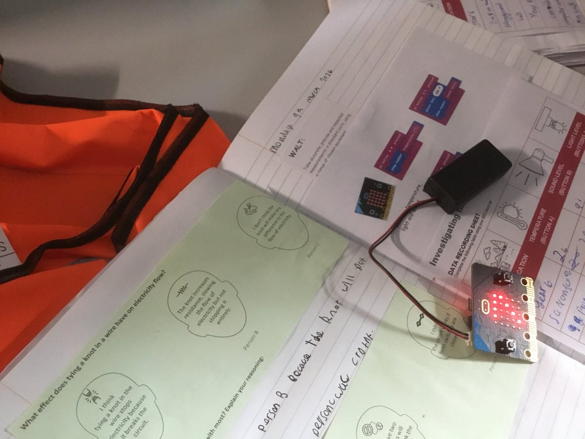 LenhamPrimary's tweet image. 1/2 So far during #BritishScienceWeek2026, Year 6 have used micro:bits as sensors to collect temperature, light and sound data from different areas of the school.