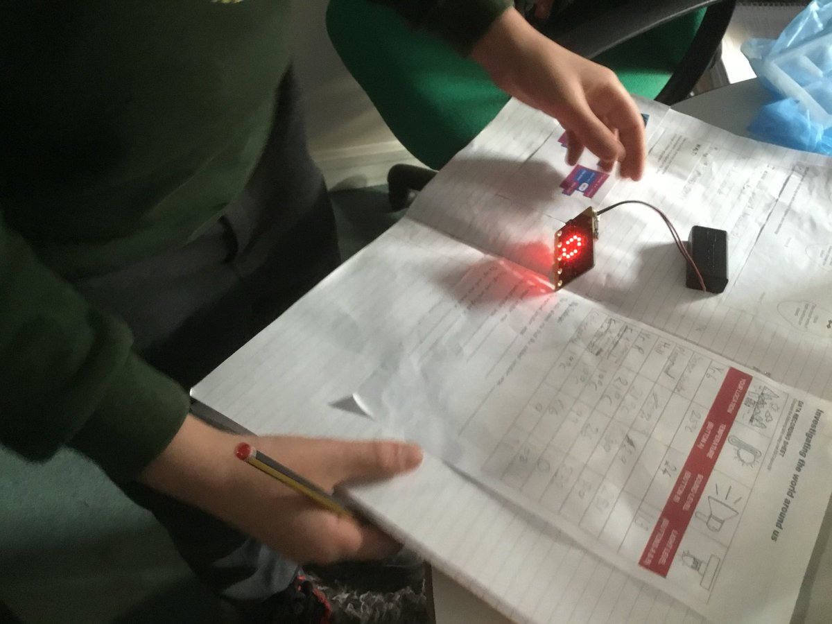 LenhamPrimary's tweet image. 1/2 So far during #BritishScienceWeek2026, Year 6 have used micro:bits as sensors to collect temperature, light and sound data from different areas of the school.