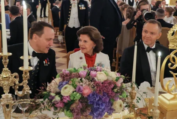 Piotr Leski tweet media