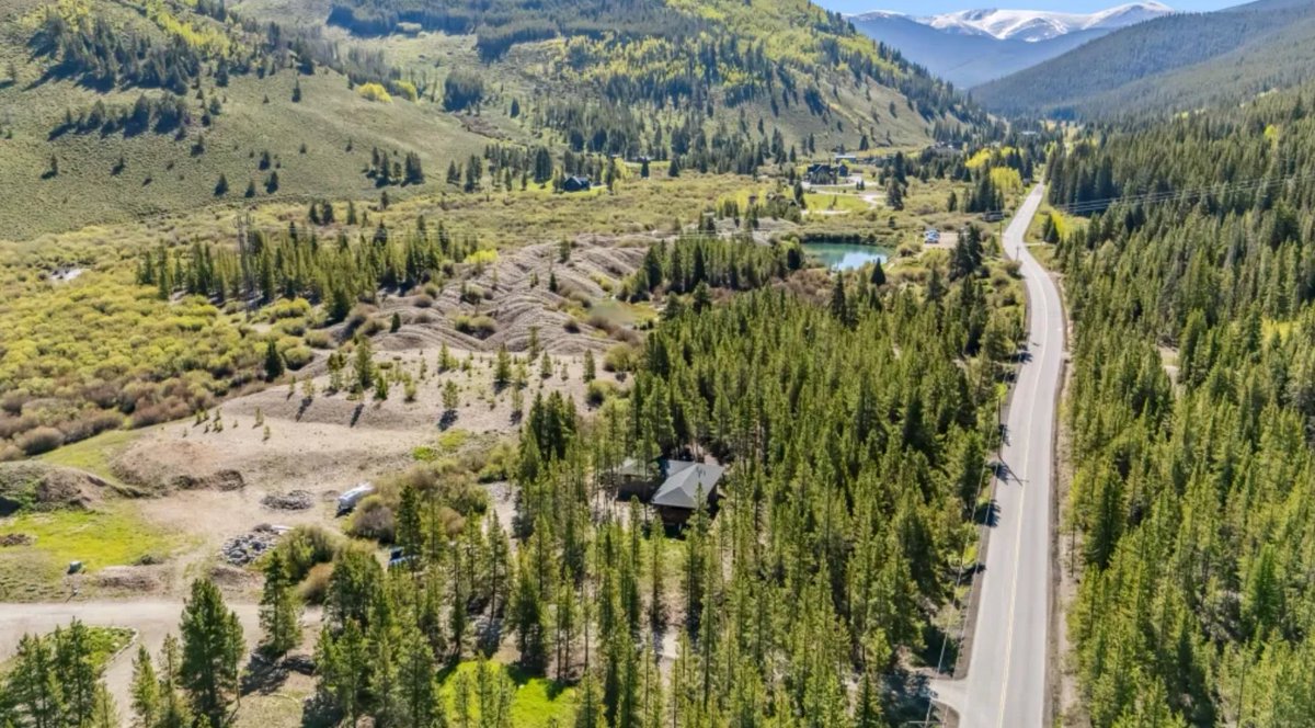 LuxuryRealEstate.com tweet media