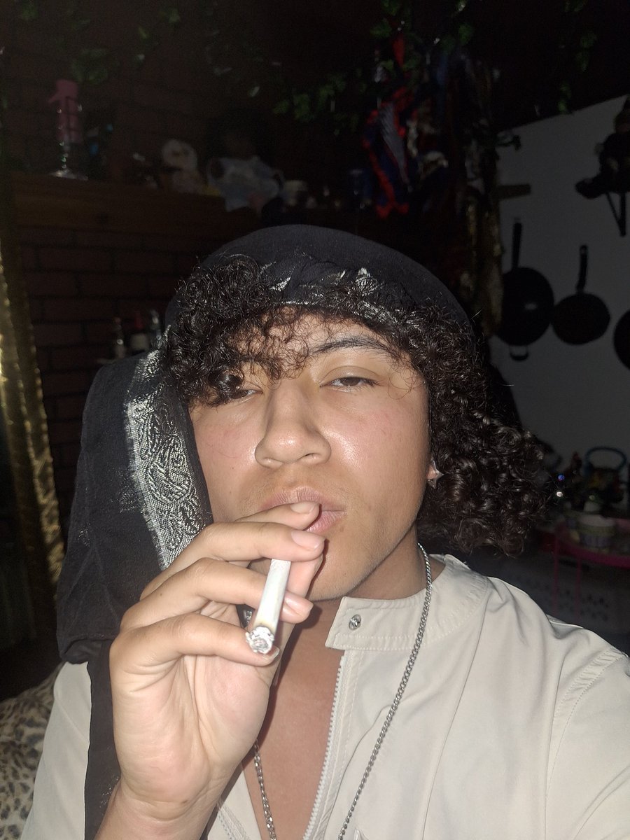 ⭑trans divinity tweet media