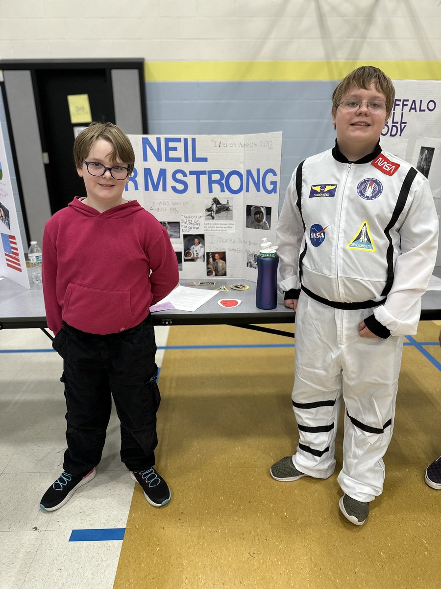 MrsSealsTweets tweet media