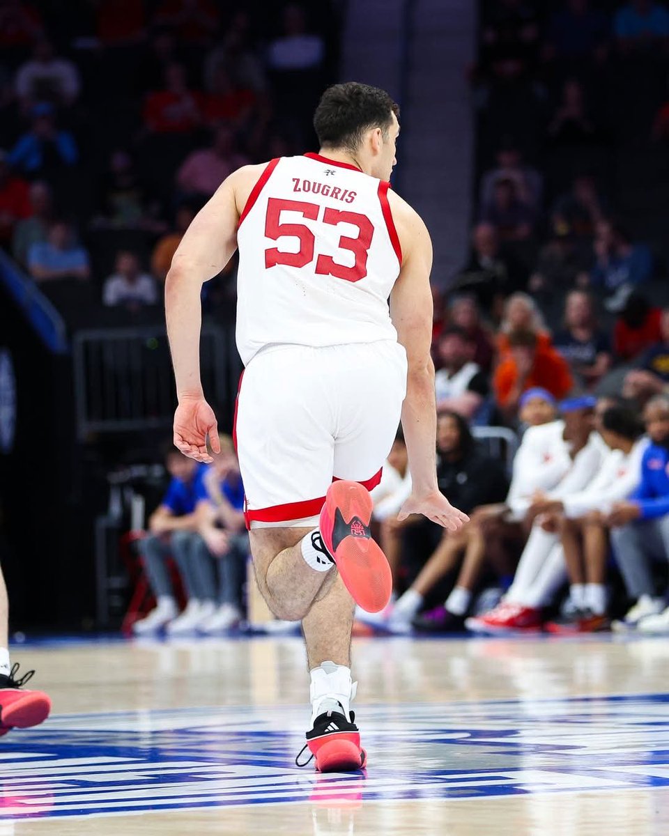 Aaron Mathews tweet media