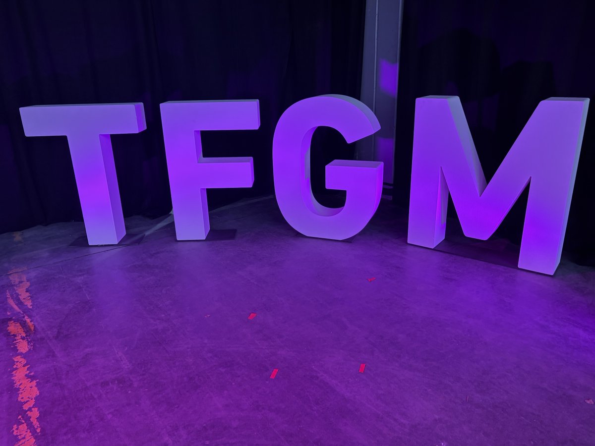 heinz_alt's tweet image. Spannende Vorträge heute beim Branchentreff «The Future of German Media» in der Alten Madsack-Druckerei in Hannover.  Mit dabei auch junge Startups vom «Media Lab» aus München und erhellende Insights zur Zukunft der Mediaplanung und KI-Integration in Zeitungsredaktionen. #TFGM