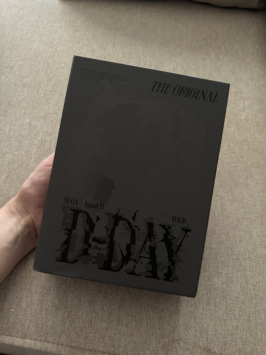 V Collector tweet media