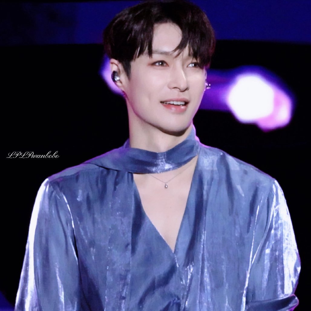 yixing archive ☆ tweet media