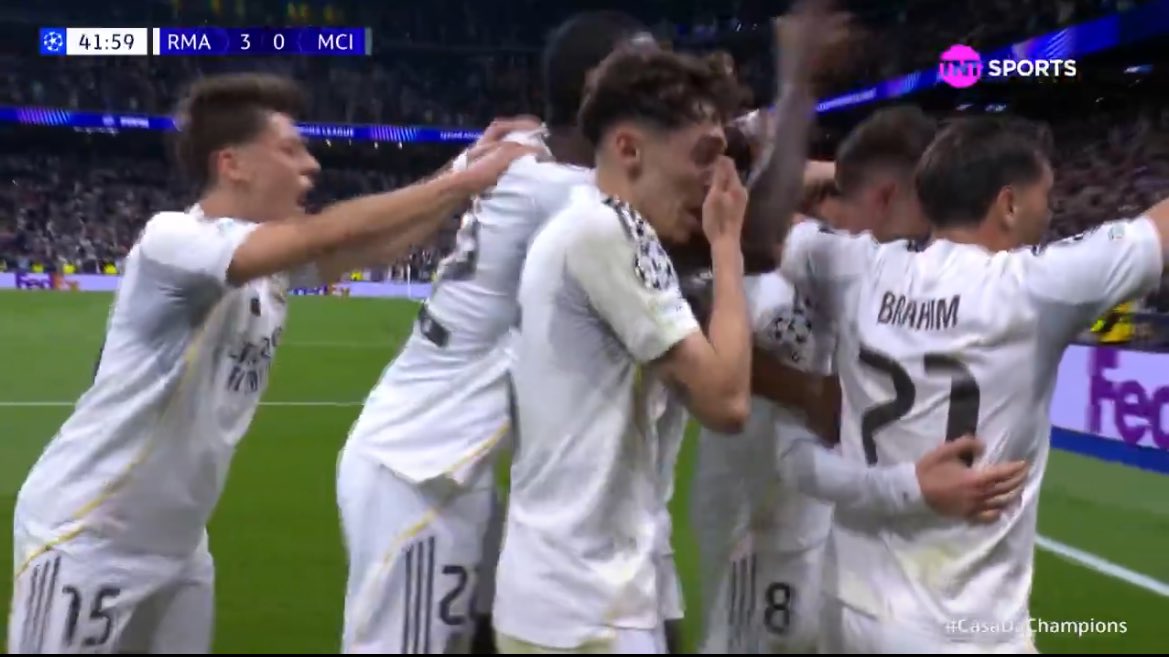 vitão 🃏 tweet media