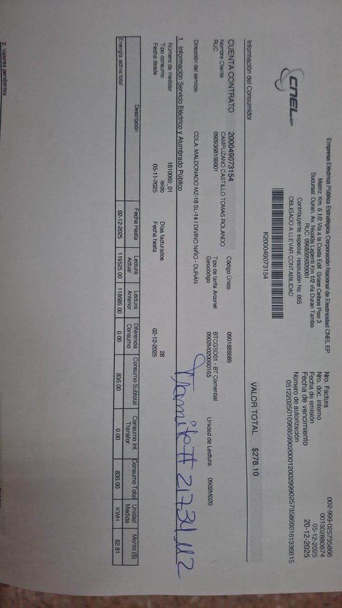 josaugus_'s tweet photo. @CNEL_EP @servicioscnelep @DanielNoboaOk contrato:  200049073154, Tramite 21734112, los tecnicos constataron que es la vela y interruptor que se baja del transformador y nos quedamos sin luz esto tiene tiempo https://t.co/cdEWBntkay