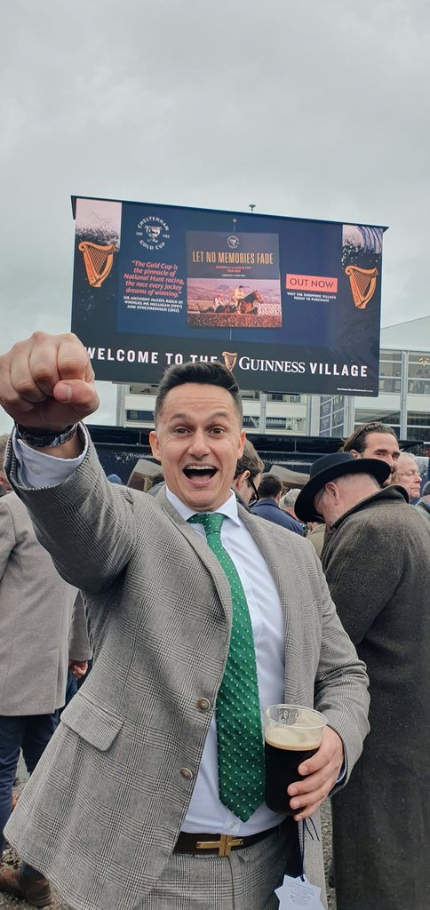 Stephen R Power tweet media