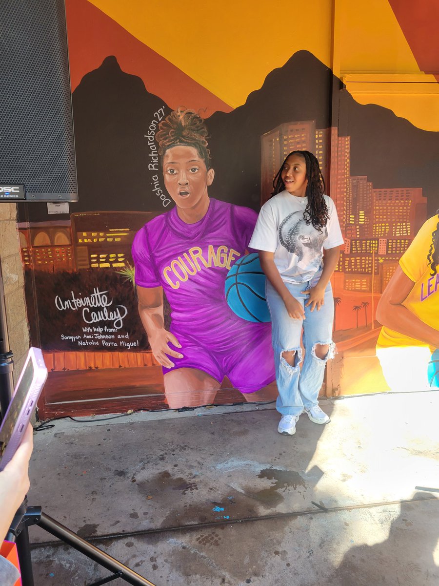 Coach Davis tweet media