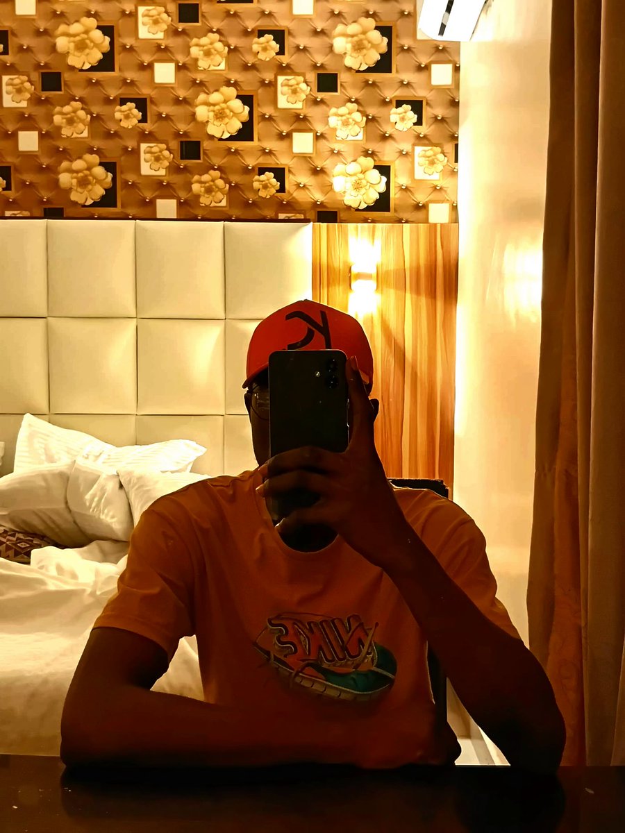 I'm Elijah, a 13-year-old Software Engineer and Data Scientist building scalable platforms and automation systems for businesses.

Co-founder of <a href="/bitechteam_/">BiTechTeam</a>, a Business Intelligence tech team helping entrepreneurs start, manage, and grow businesses.