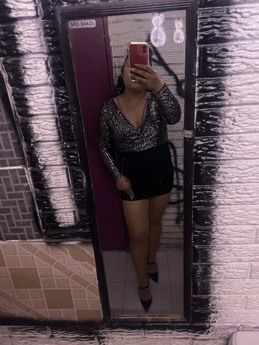 Britanny Michele y Julian tweet media