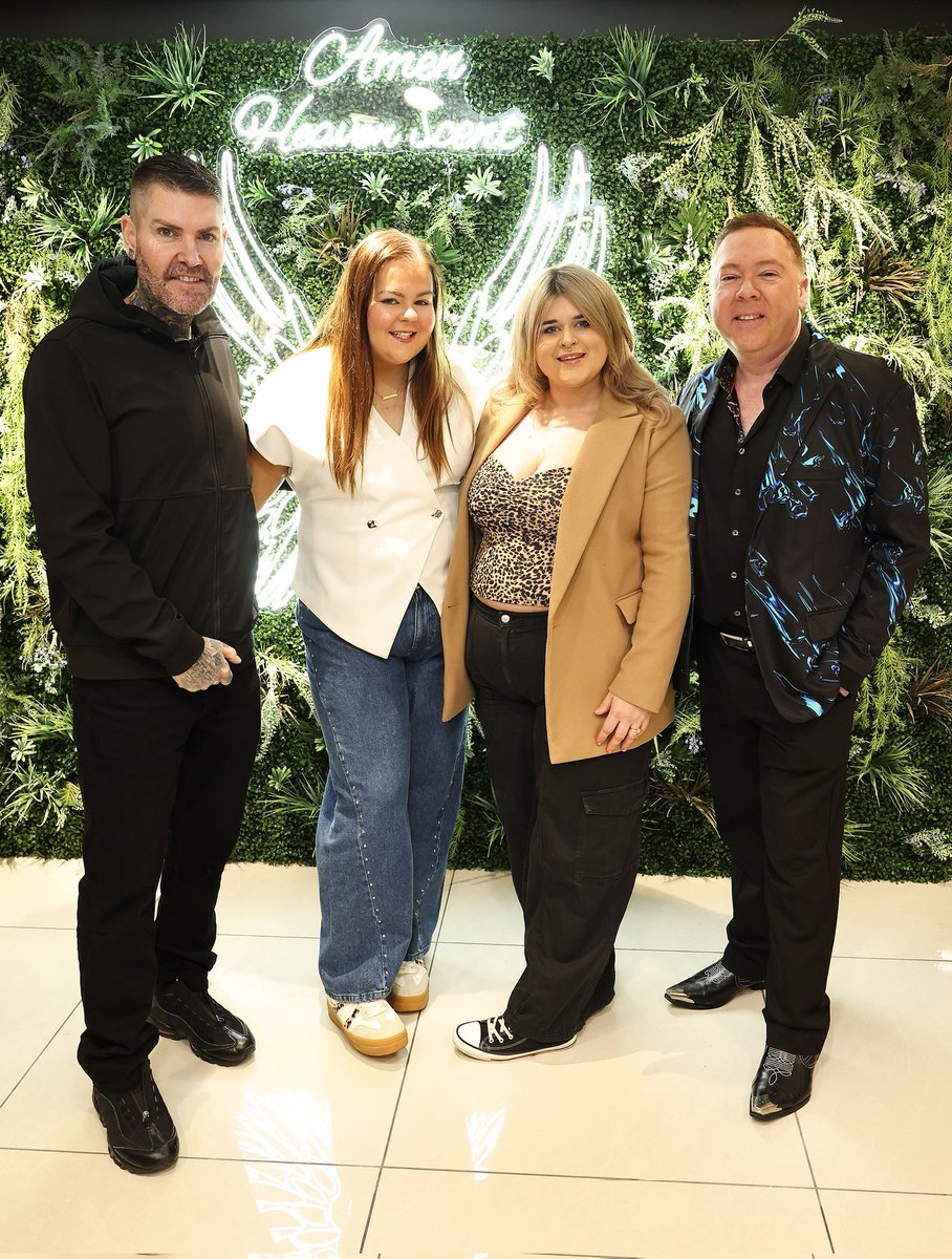 Robin Elliott tweet media