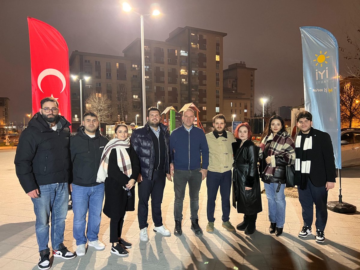 İYİ Gençlik İstanbul tweet media
