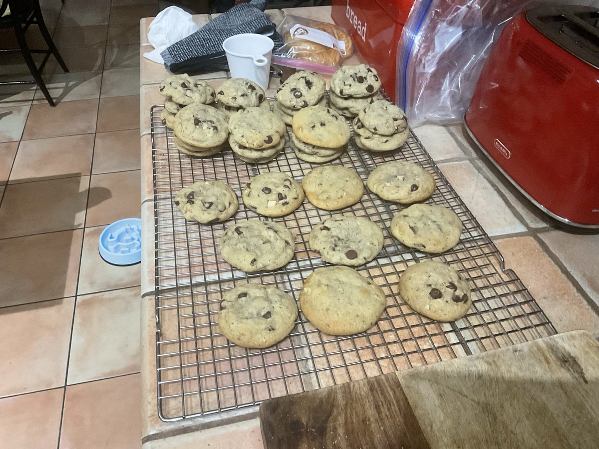 Allen Hooker tweet media