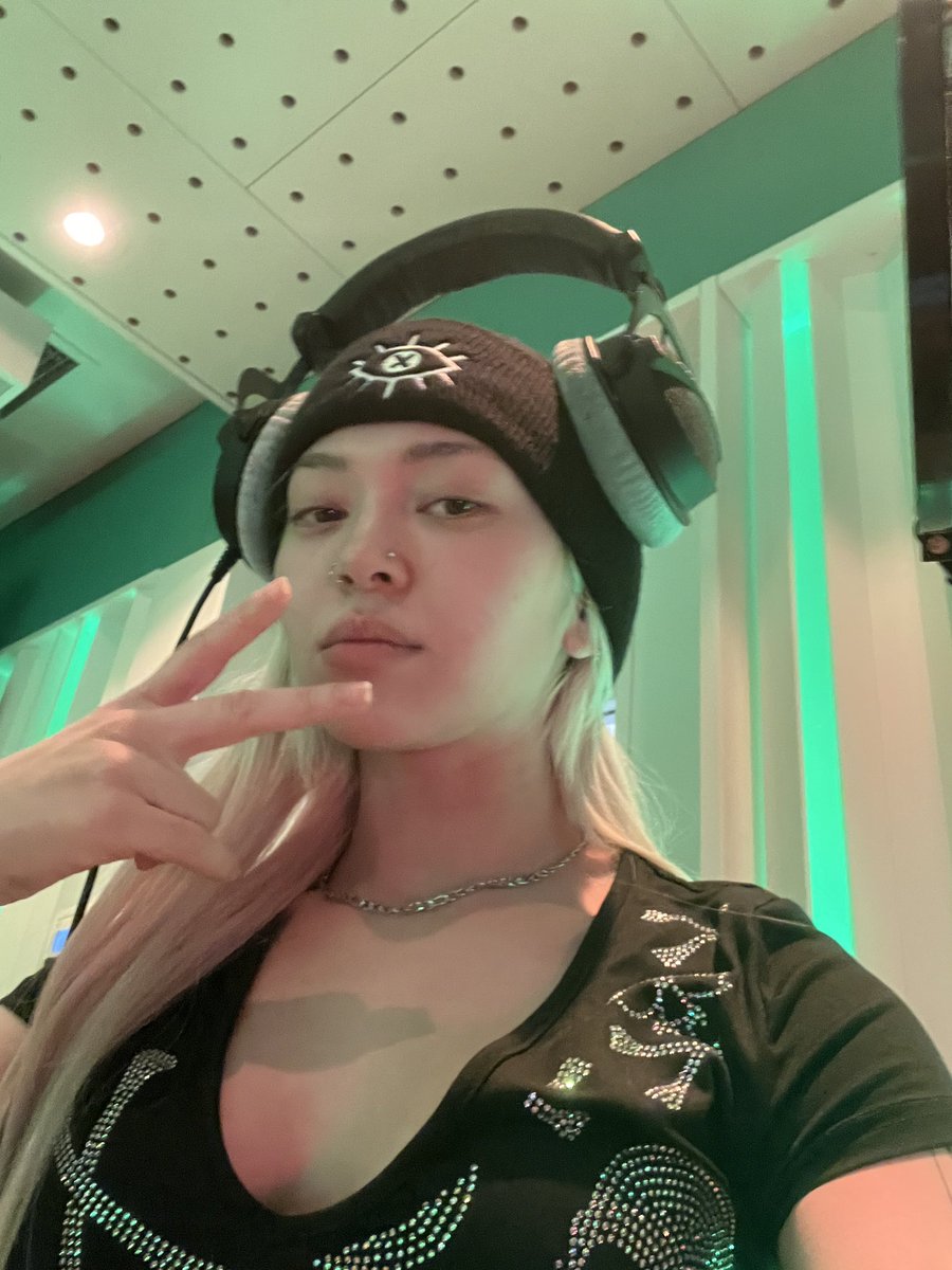 another successful day in the studio 💚